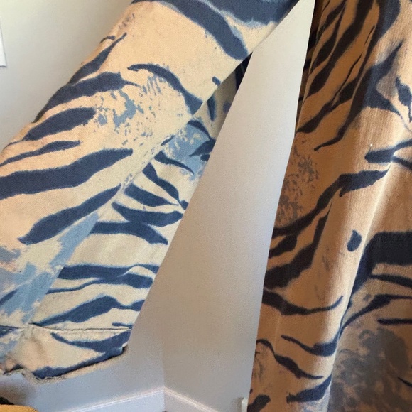 Bellambia Tunic Top, Dress, Animal Print - Picture 3 of 8